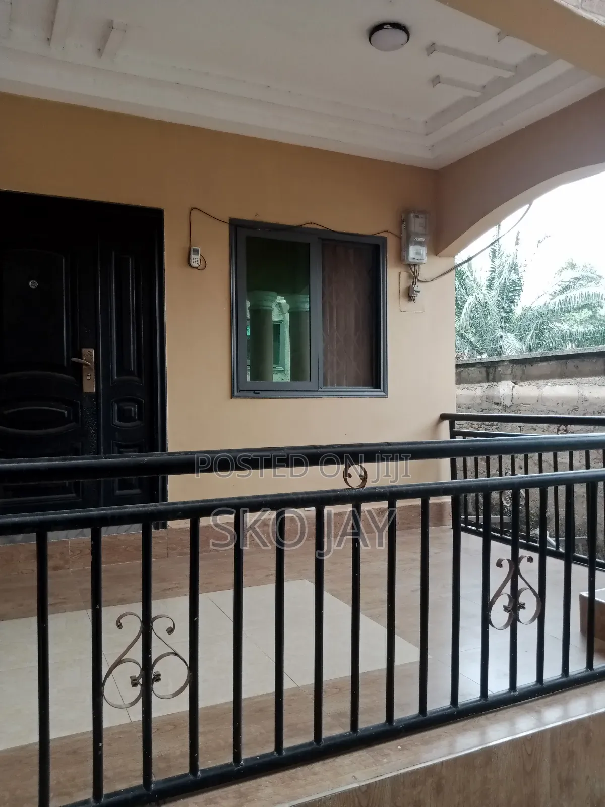 5bdrm House in Amasaman for sale