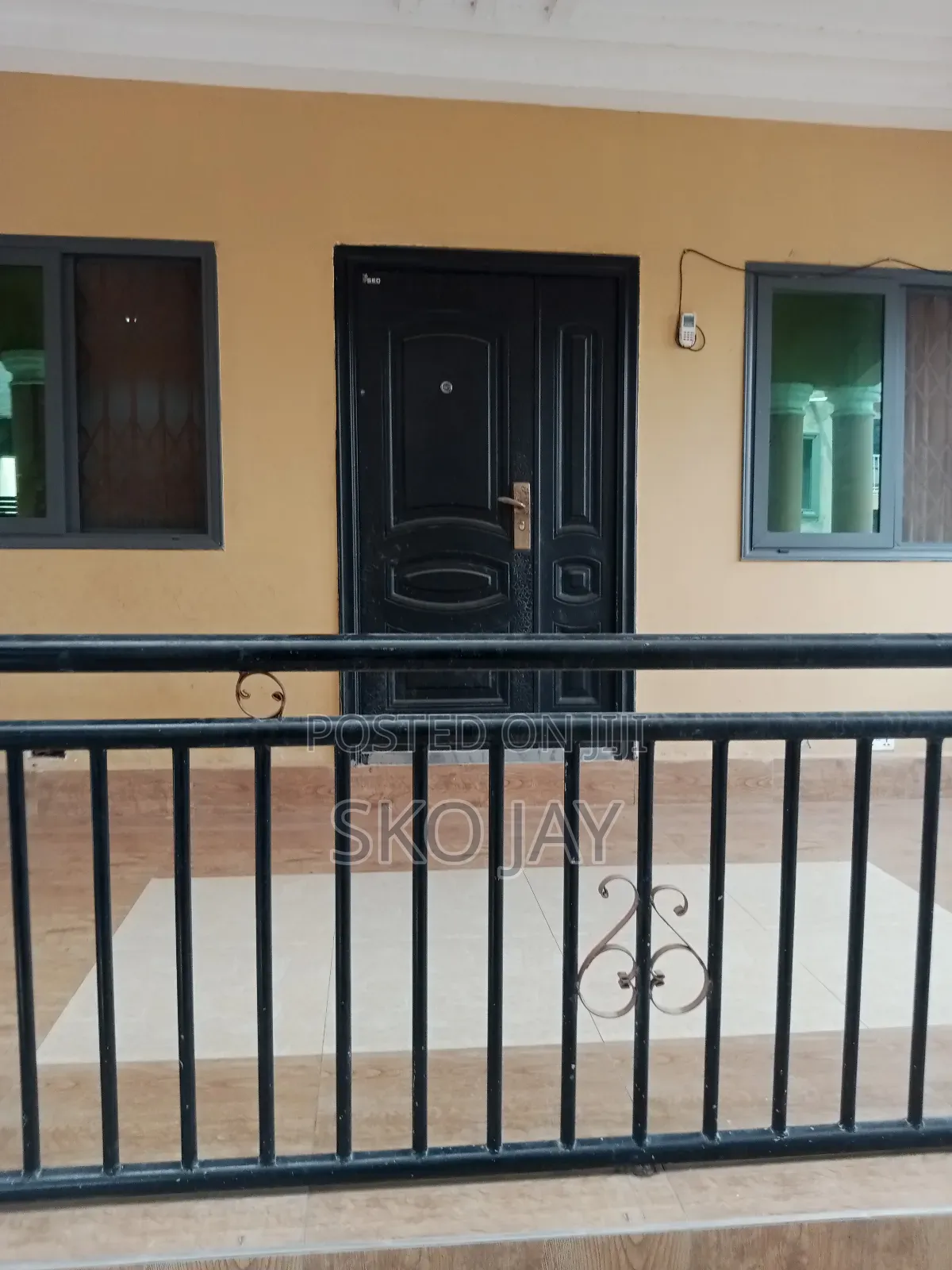 5bdrm House in Amasaman for sale