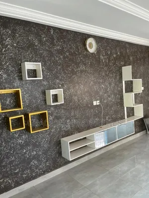 5bdrm House in Gracious Properties, Ofankor for rent