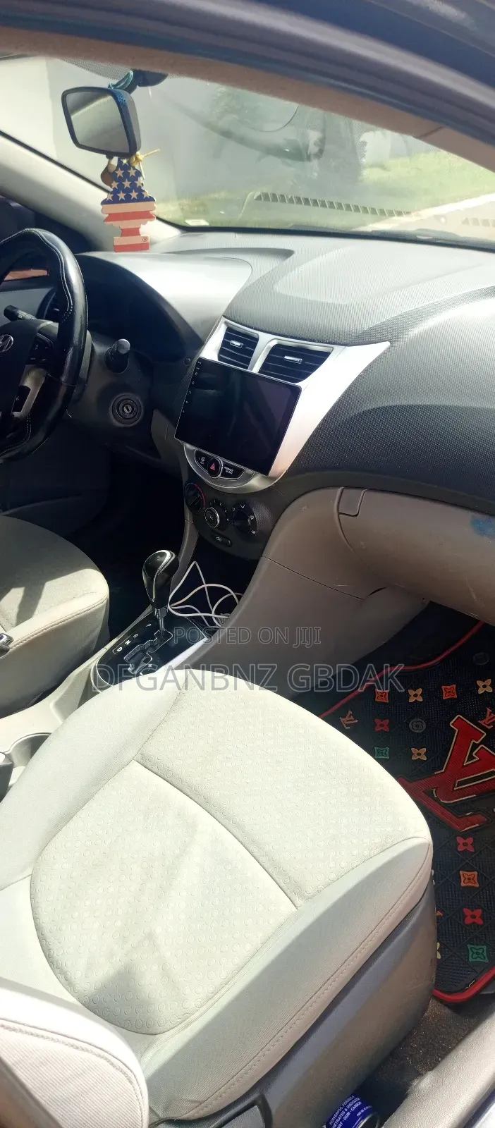 Hyundai Accent SE Automatic 2012 Black
