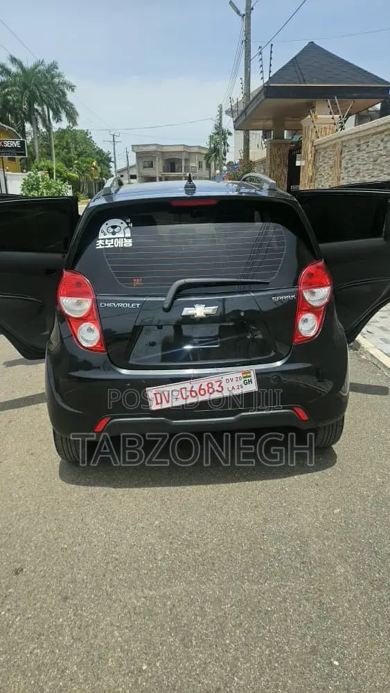 Chevrolet Spark 2015 Black