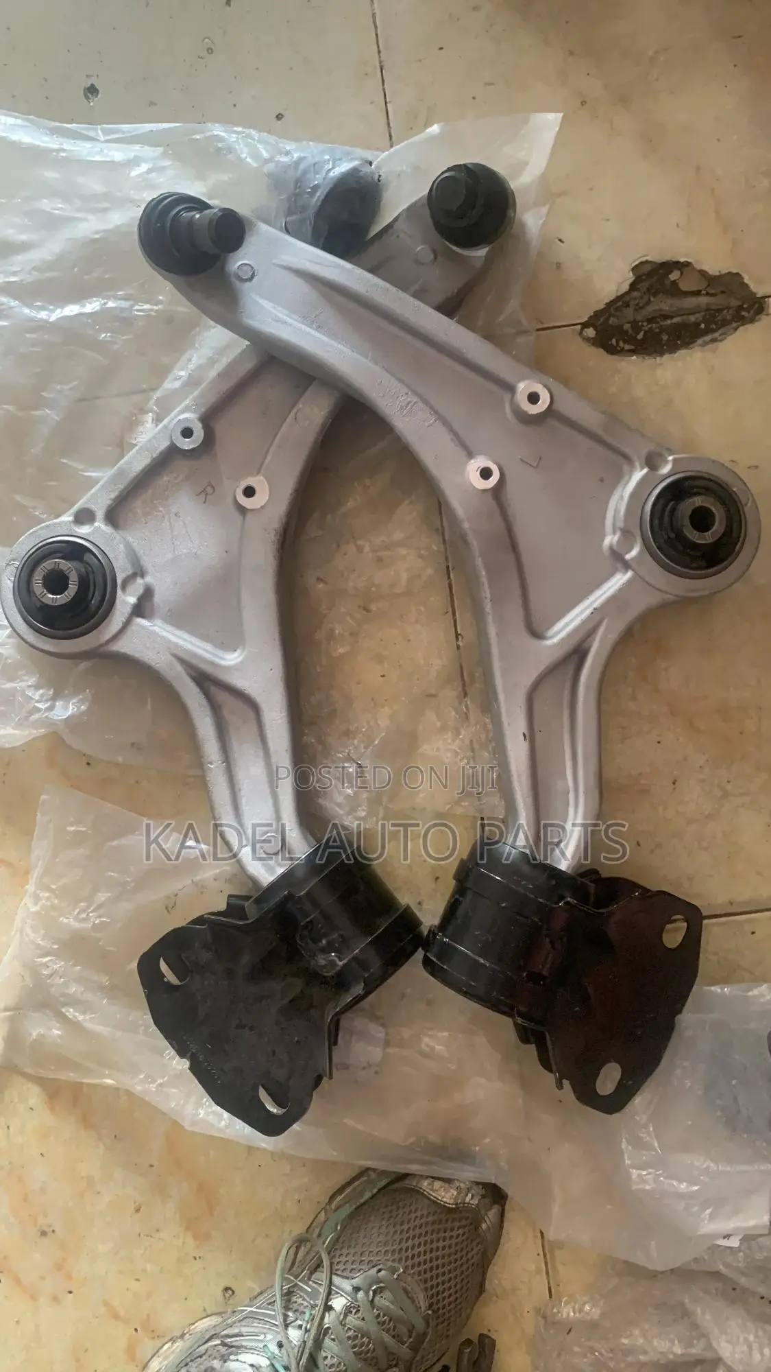 Ford Fusion Lower Arm / Control Arm