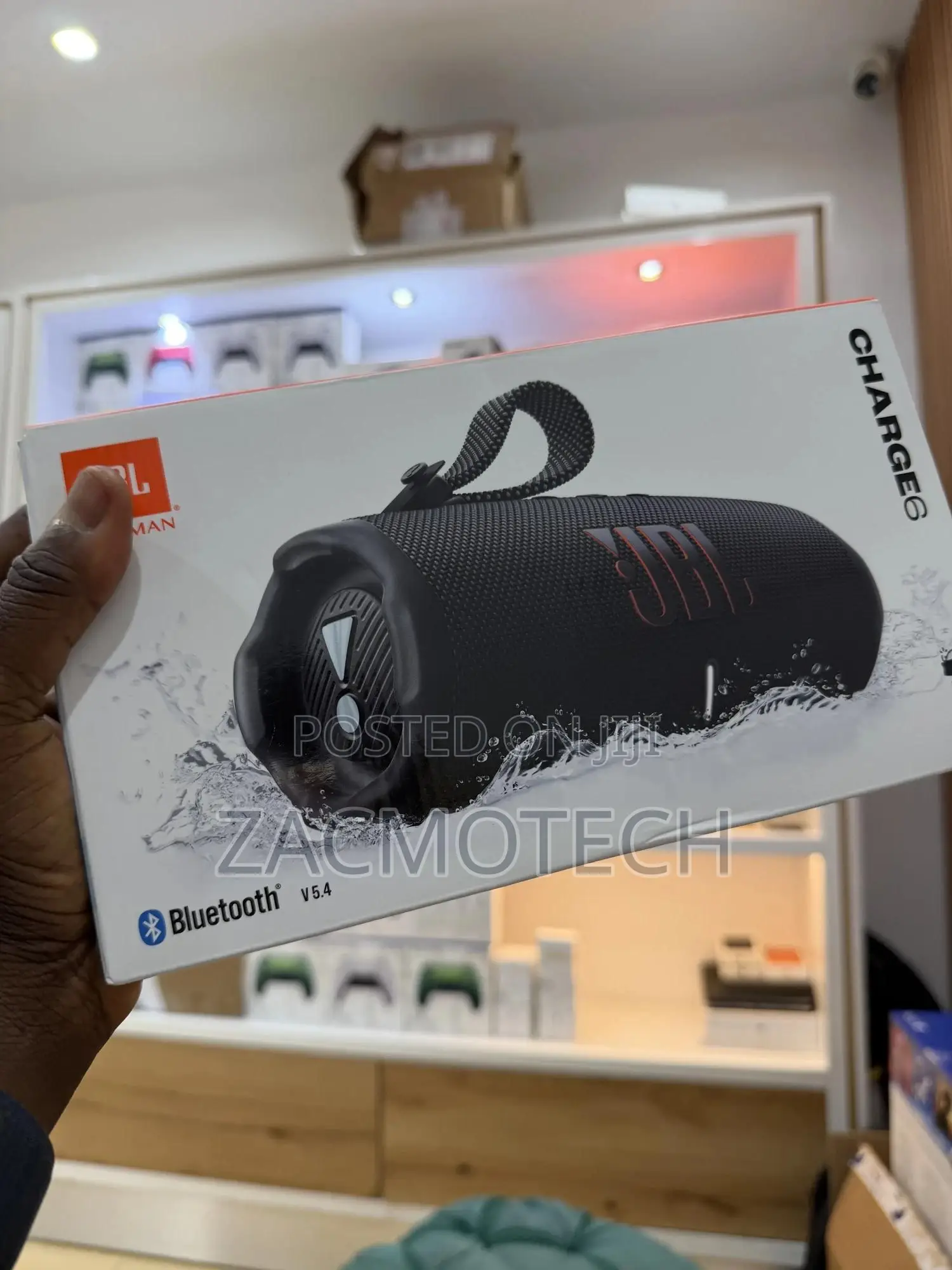 JBL Charge6