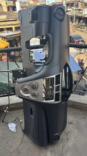 Toyota Yaris / Belta 2008 Dashboard