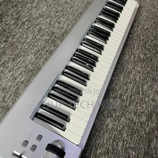 M Audio Keystation 61 Midi Keyboard