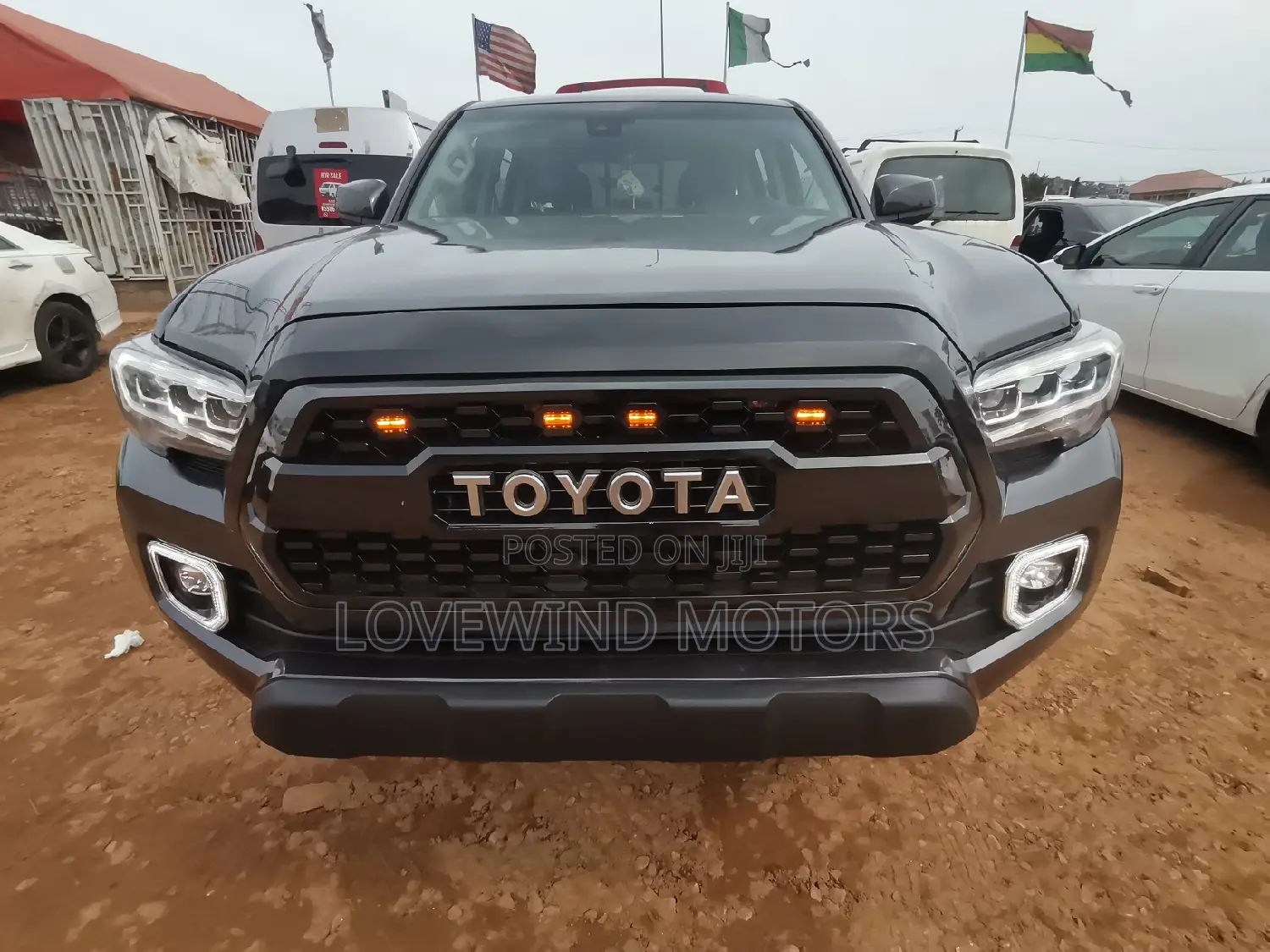Toyota Tacoma 2018 Gray