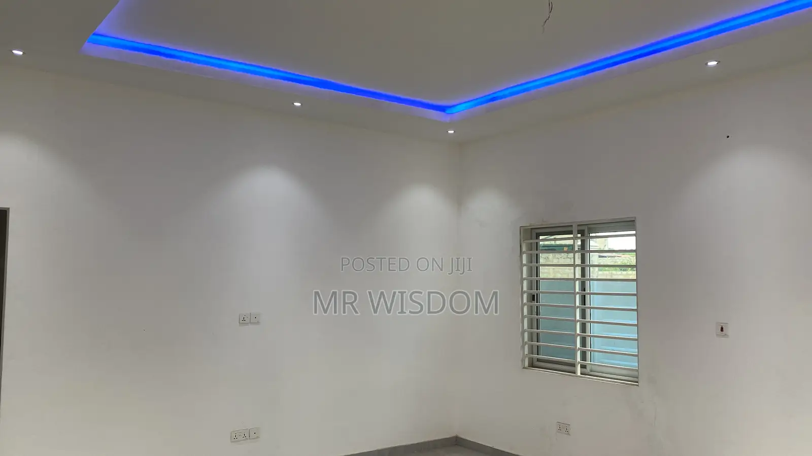 3bdrm Bungalow in Lakeside Estate, Ashaley Botwe for sale