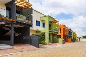 3bdrm Townhouse / Terrace in Mainstay Estates, Achimota for rent