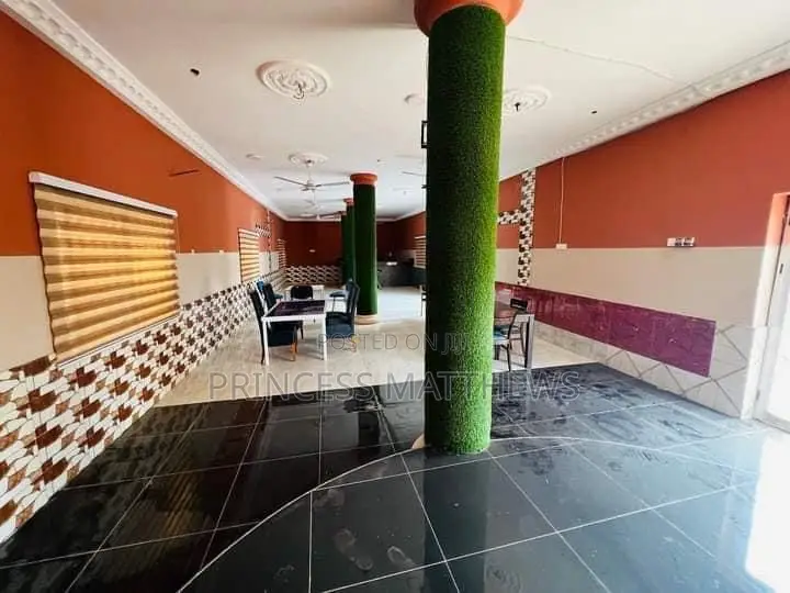 15bdrm Mansion in Ashongman Estate, Abokobi for sale