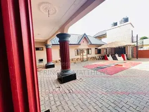 15bdrm Mansion in Ashongman Estate, Abokobi for sale