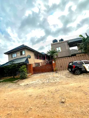 15bdrm Mansion in Ashongman Estate, Abokobi for sale