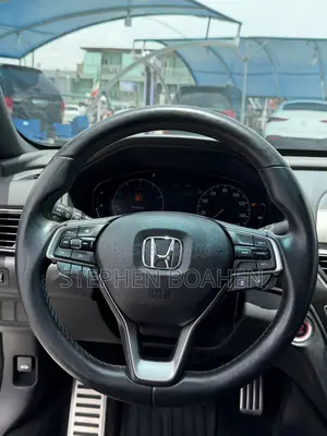 Honda Accord Sport (2.0L 4cyl Turbo 6M) 2019 White