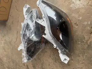 Toyota Yaris Headlight Black 2006-2010