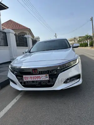 Honda Accord 2019 White