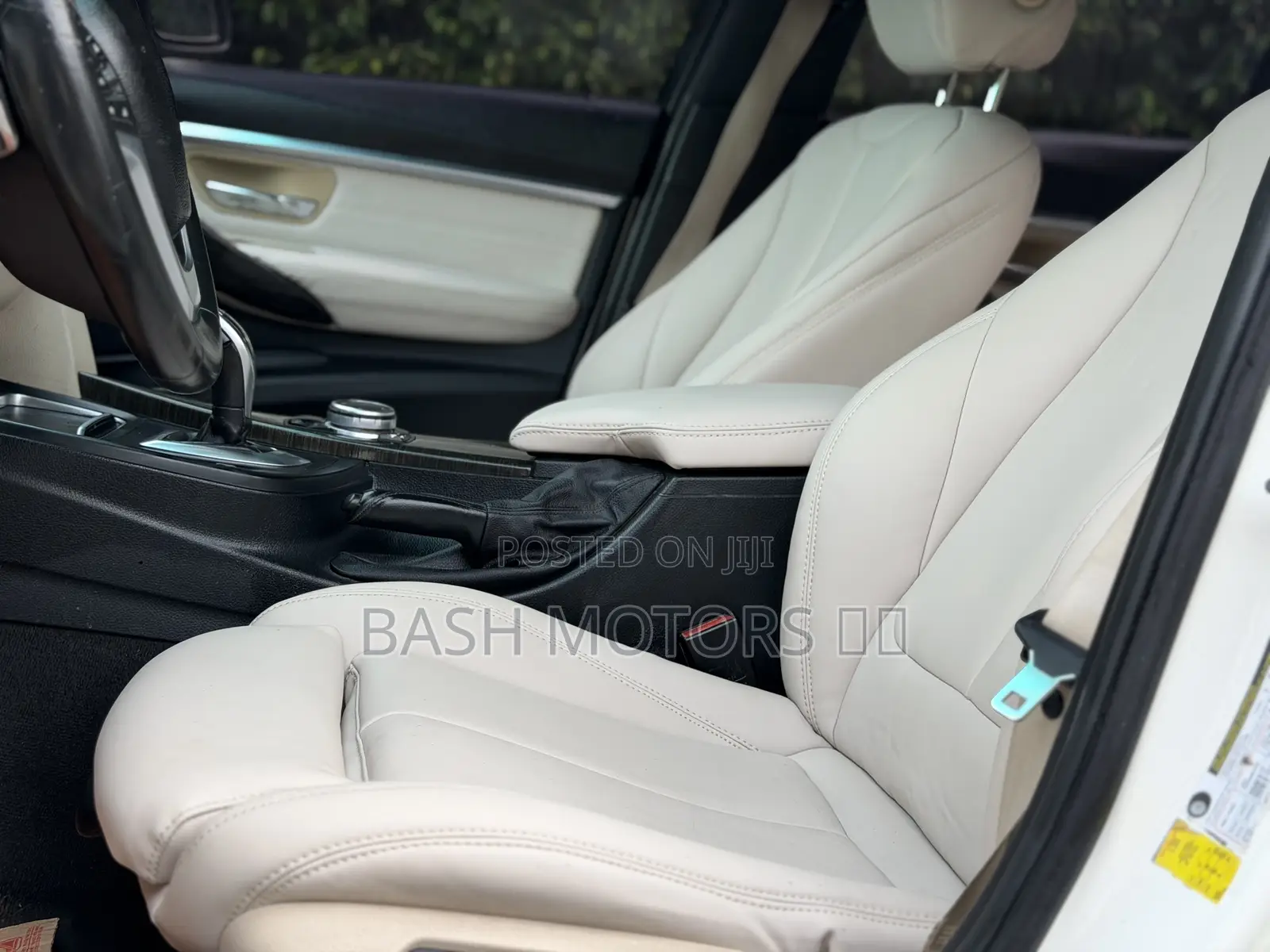BMW 328i 2016 White
