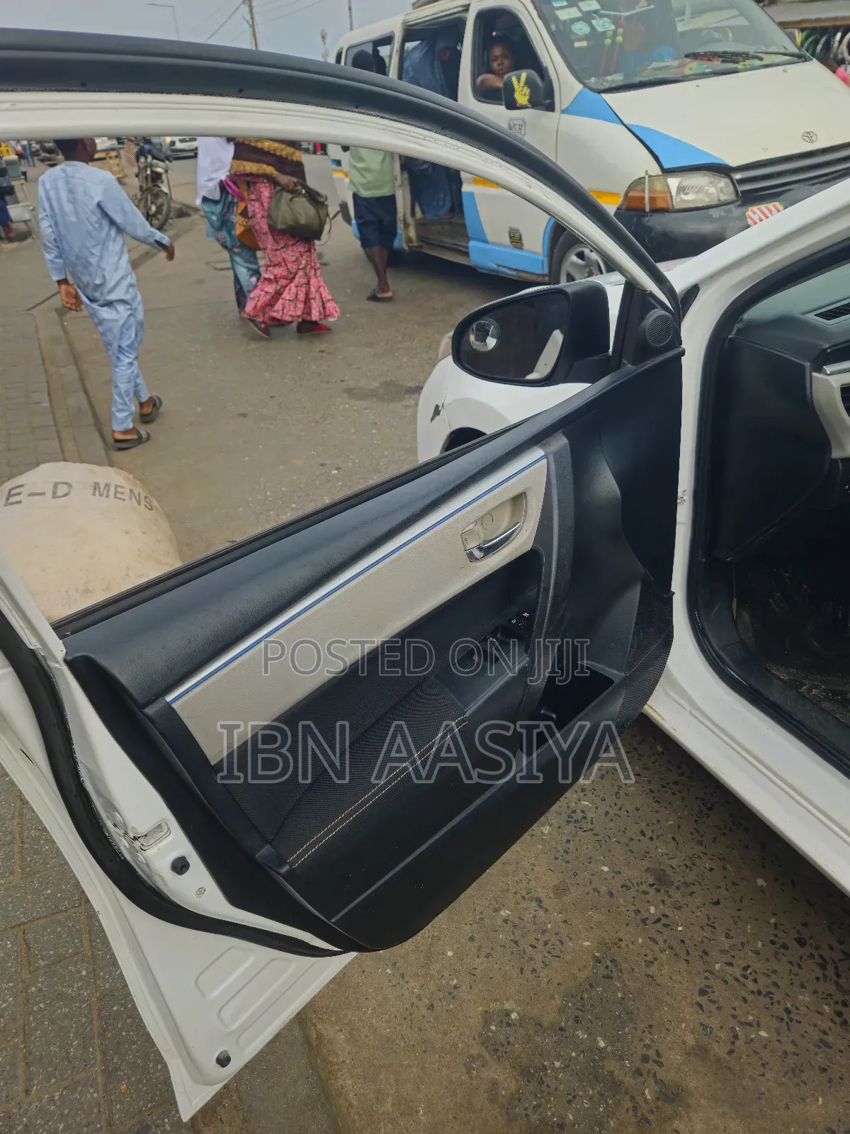 Toyota Corolla 2016 White