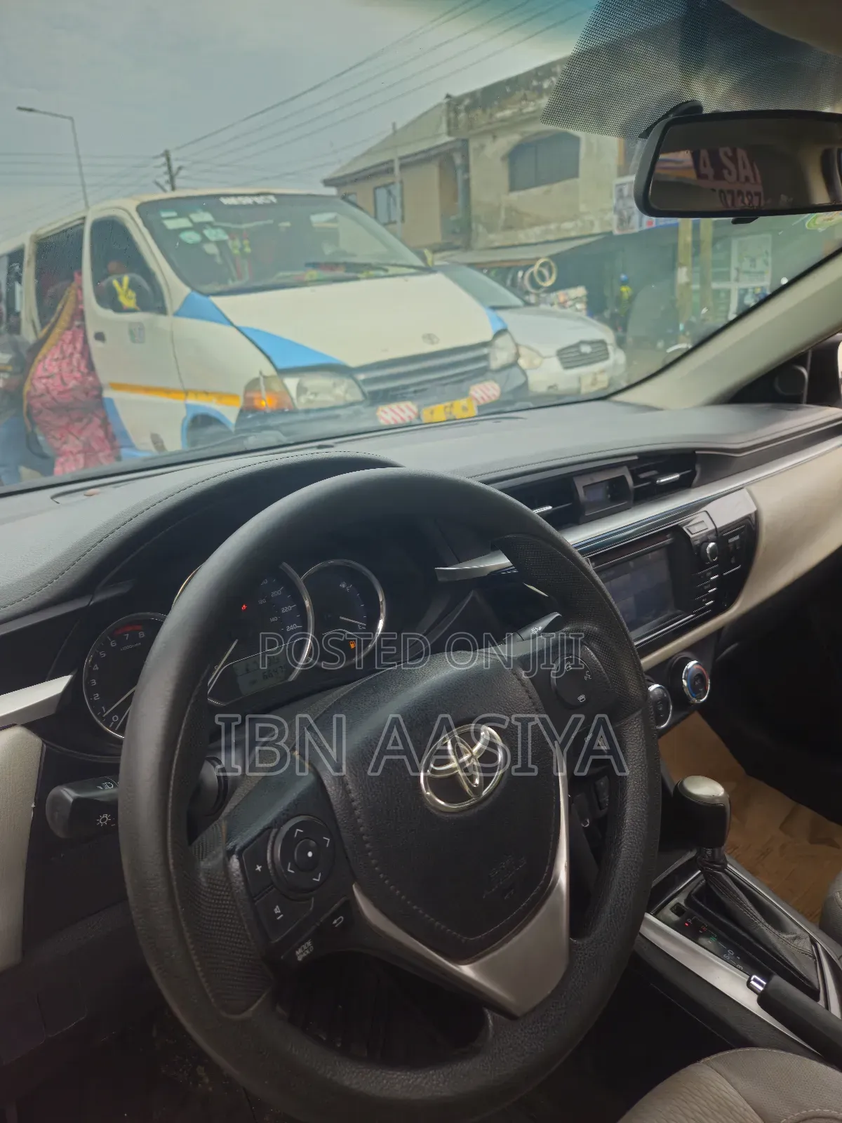 Toyota Corolla 2016 White