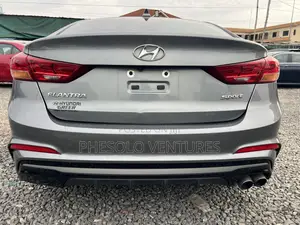 Hyundai Elantra Sport 2018 Gray