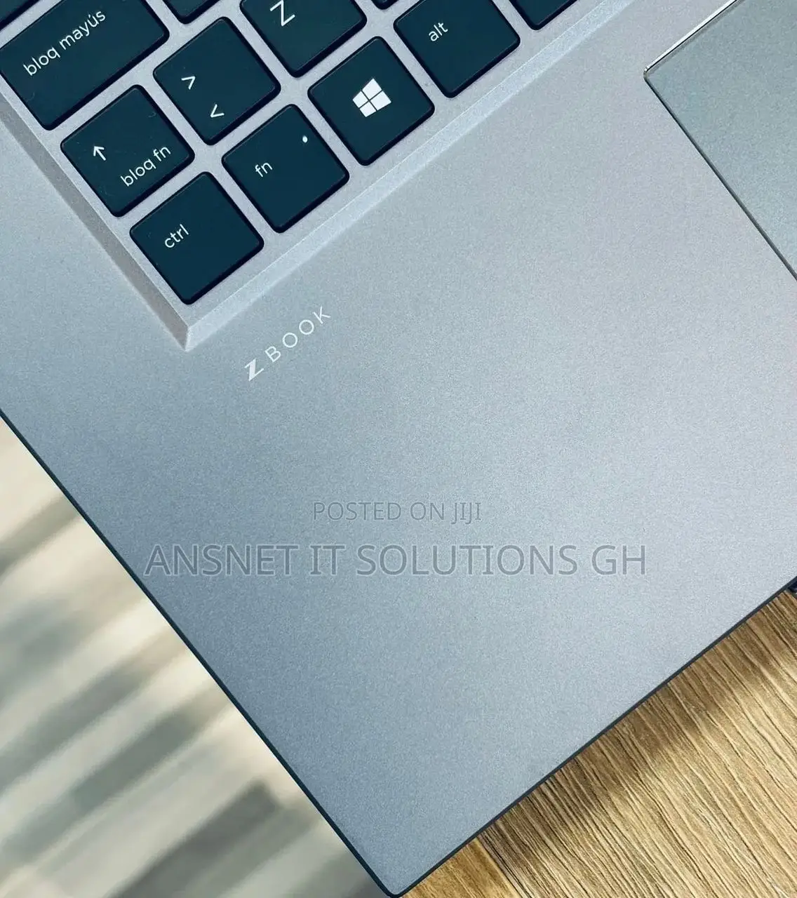 New Laptop HP ZBook Studio 16GB Intel Core i7 SSD 512GB