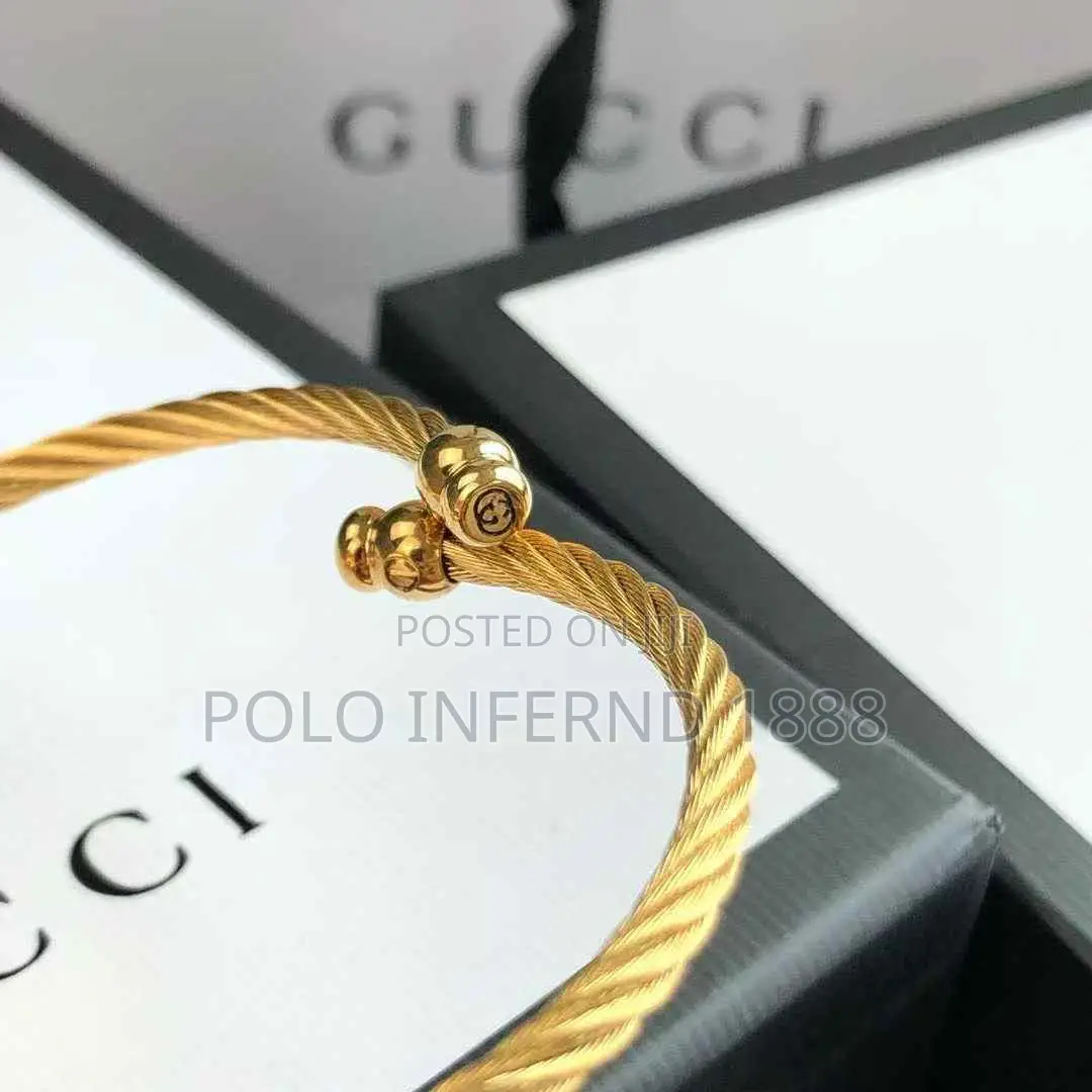 Gucci Gold Watch