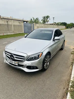 Mercedes-Benz C300 2016 Silver