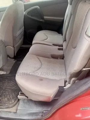 Toyota RAV4 2.4 2008 Red