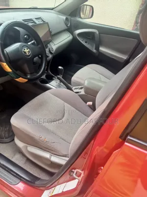 Toyota RAV4 2.4 2008 Red