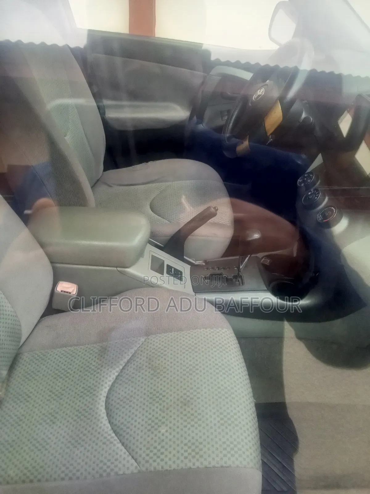 Toyota RAV4 2.4 2008 Red