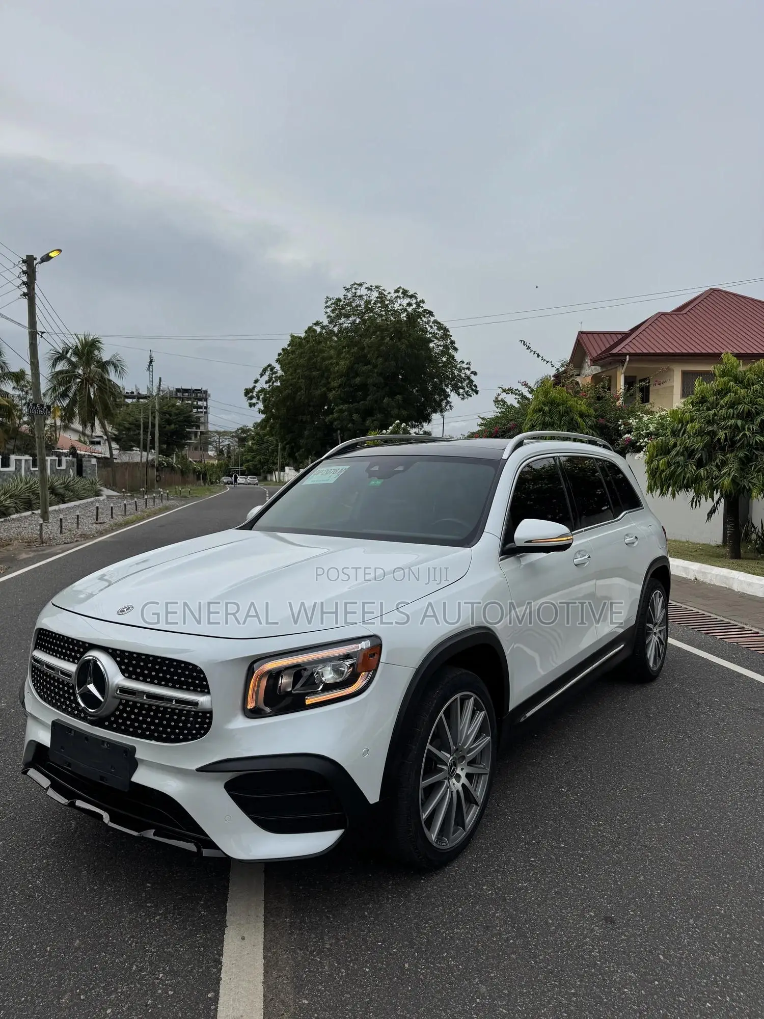 Mercedes-Benz GLB-Class GLB 250 4MATIC 2020 White