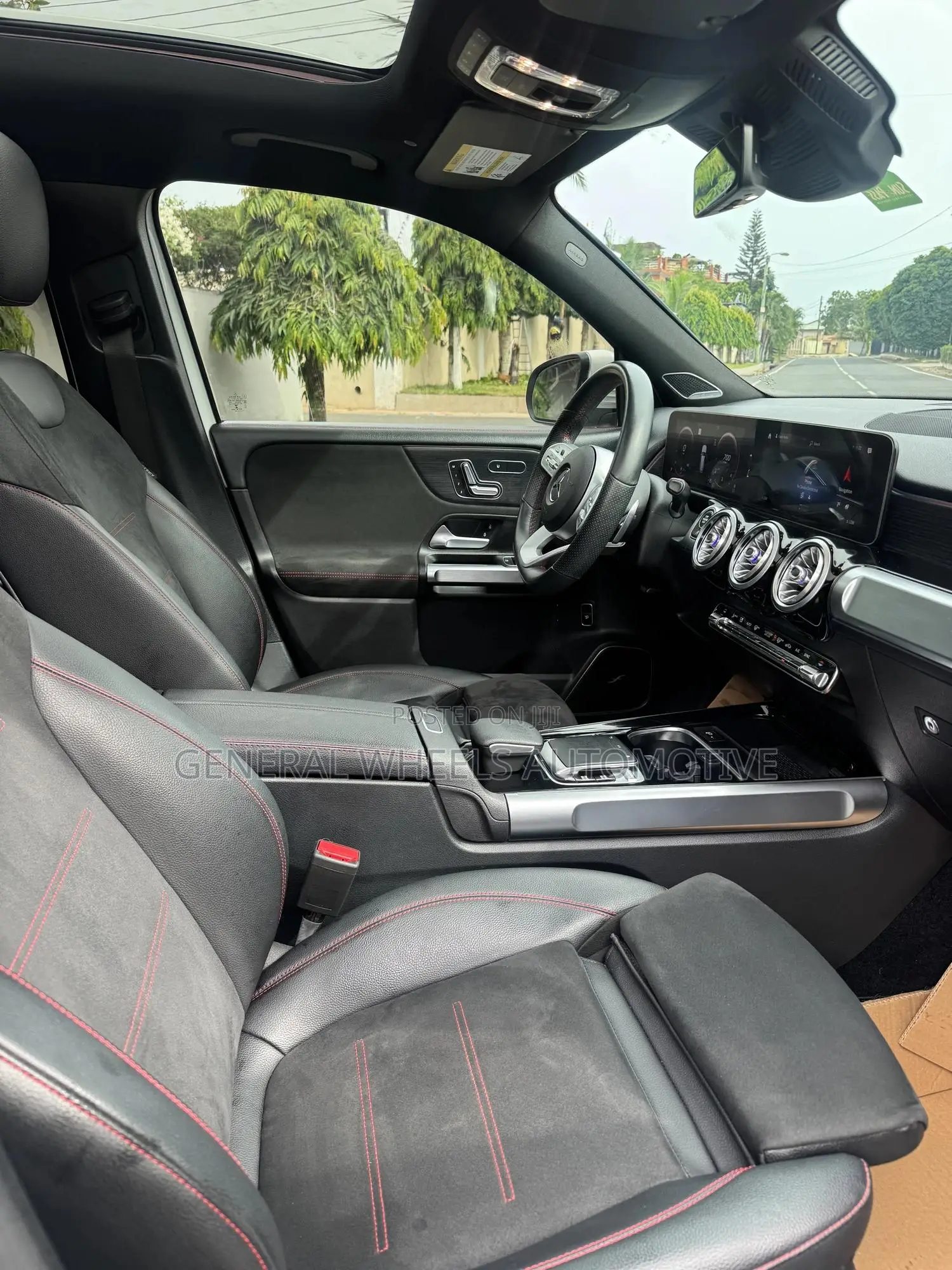 Mercedes-Benz GLB-Class GLB 250 4MATIC 2020 White