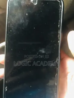 Infinix Smart 8 64 GB Black