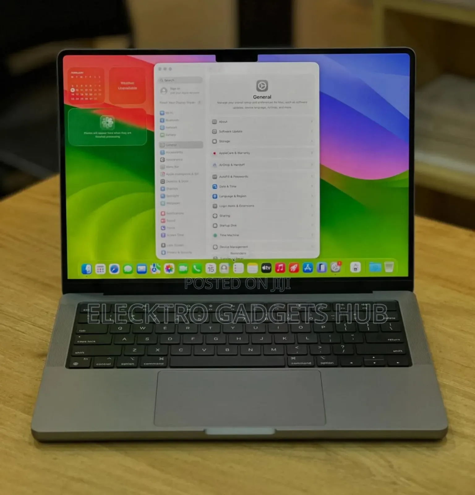 Laptop Apple MacBook Pro 2020 M1 16GB Apple M1 Pro SSD 1T