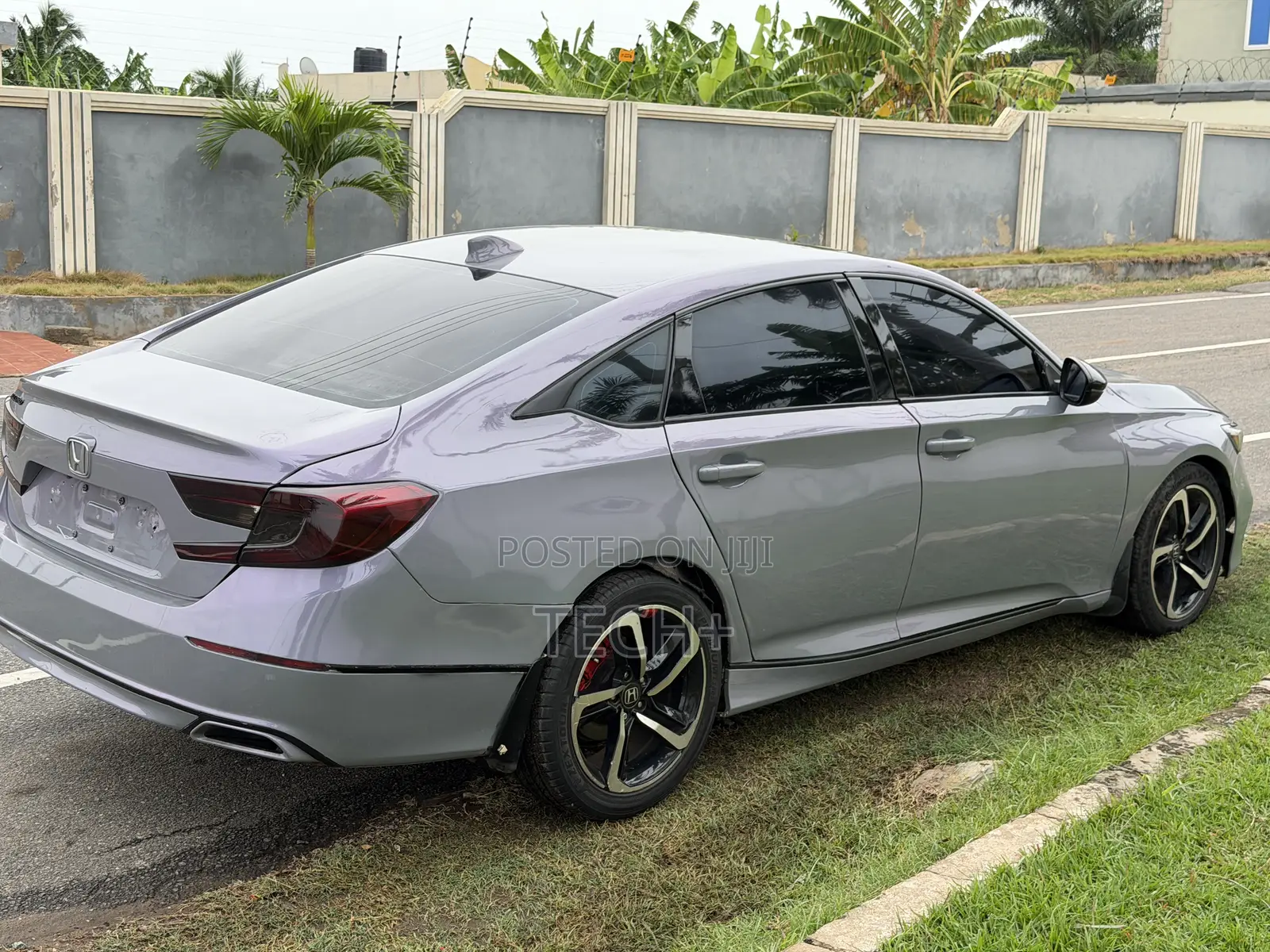 Honda Accord 2019 Pink