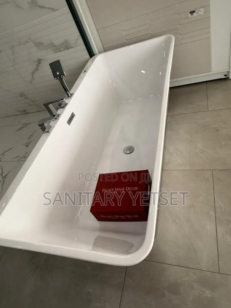 Square Bath Tub