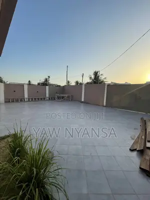 5bdrm Duplex in Bn Estate, Haatso for sale