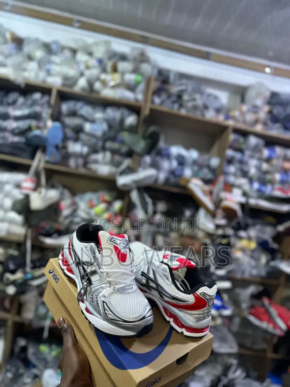 Original Ascis Sneaker; Fit for All Occasions.