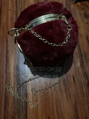 Bangle Clutch Bag (Fur)