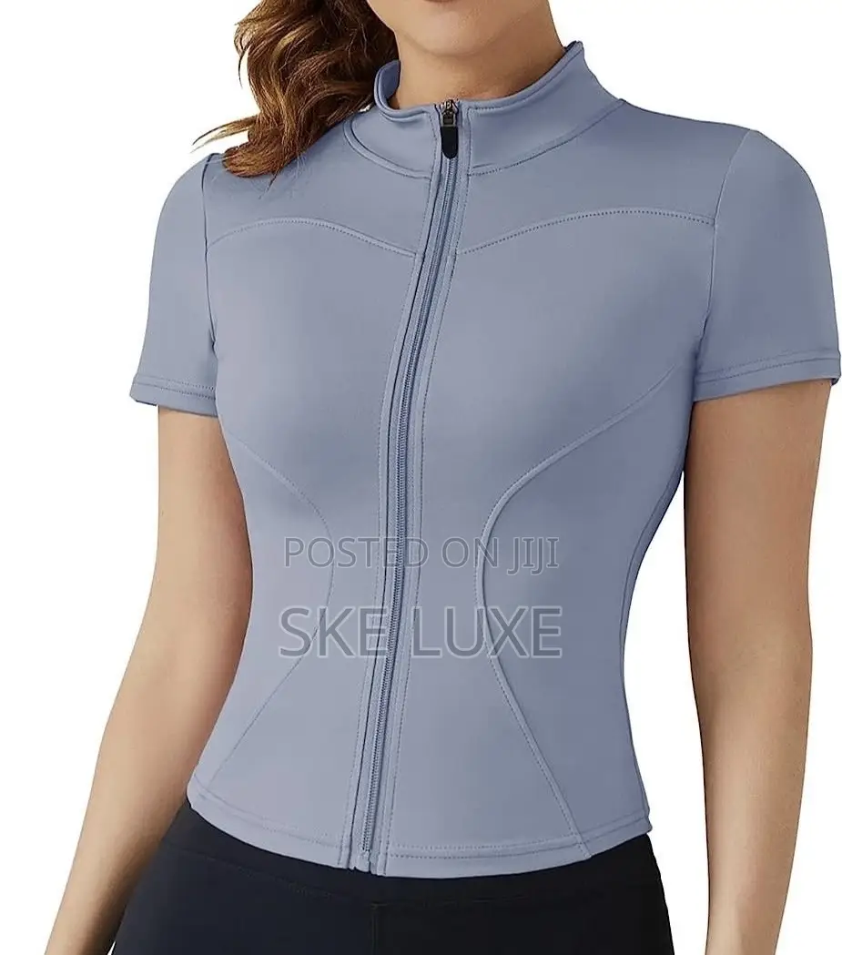 Short Sleeve Yoga Top - Full Zip