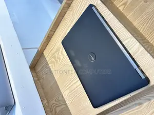Laptop Dell Latitude 14 E7470 8GB Intel Core i7 SSD 256GB
