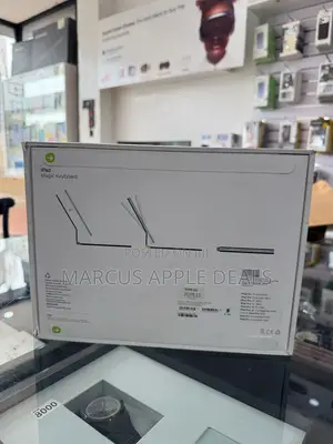 iPad Pro M4 11 -Inch Magic Keyboard