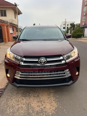 Toyota Highlander LE 4x2 (2.7L 4cyl 6A) 2017 Burgundy