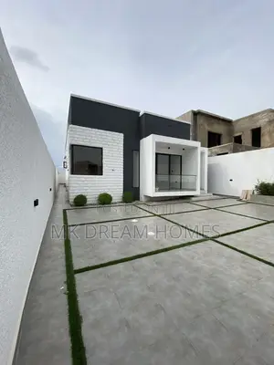 3bdrm House in Lake Side Estate for sale