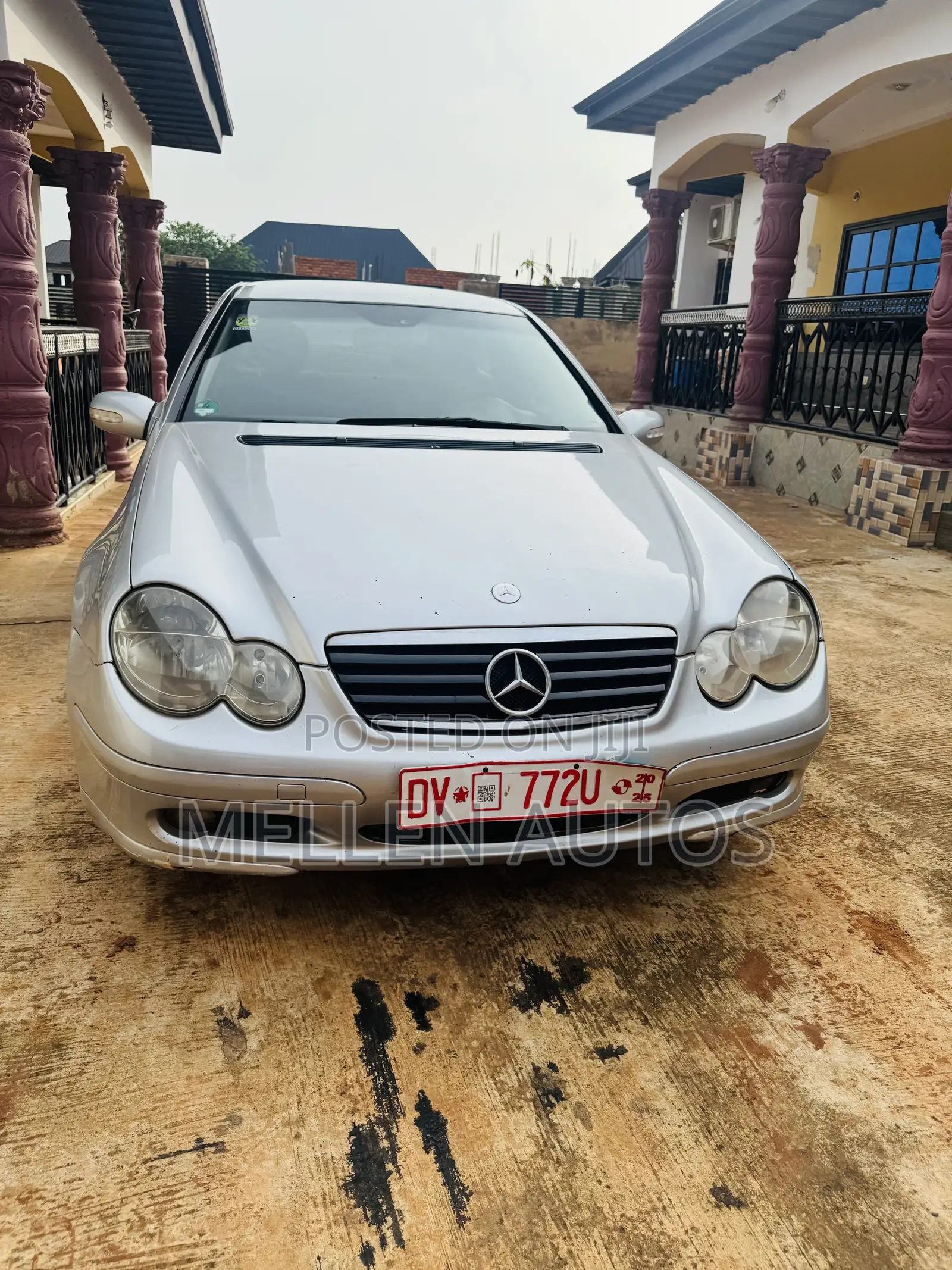 Mercedes-Benz C200 2002 Silver