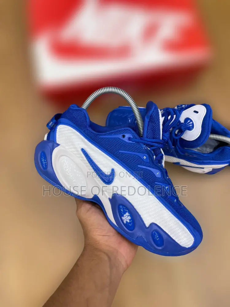 Nike Nocta Glide Kentucky Pe (Player Exclusive) Sneakers