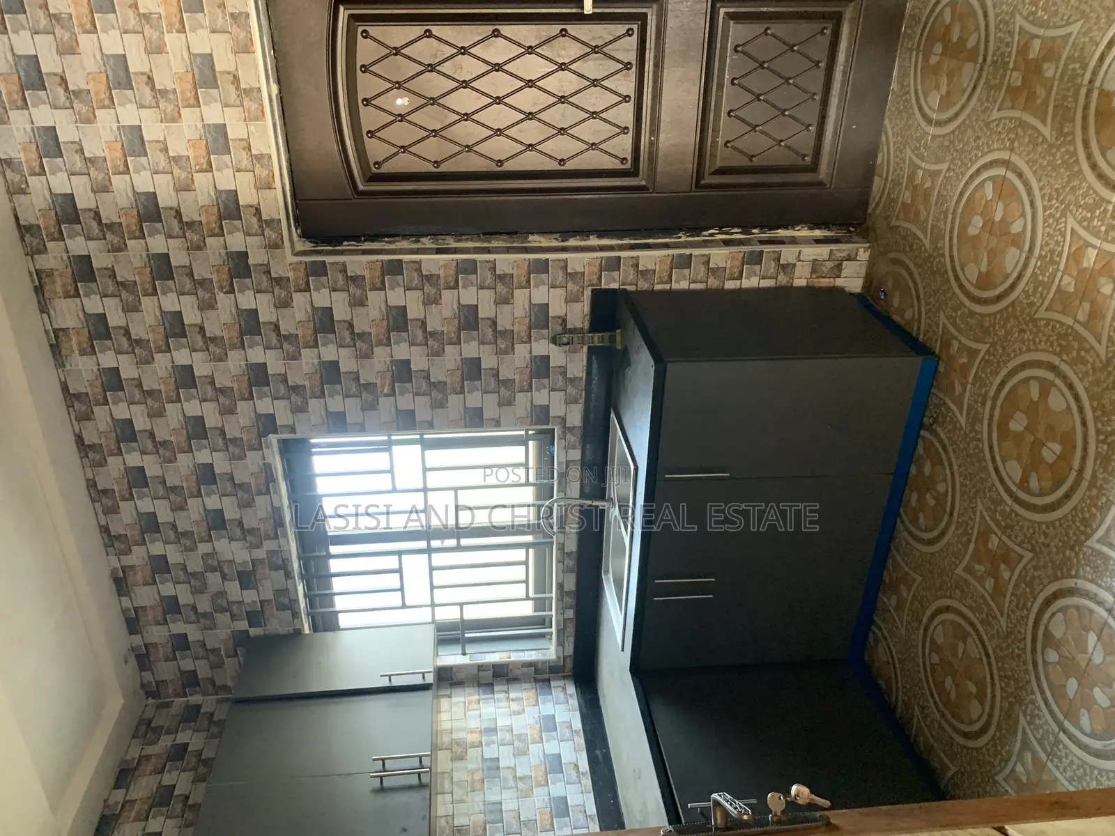 3bdrm House in Lasisi And Christ, Amasaman for rent