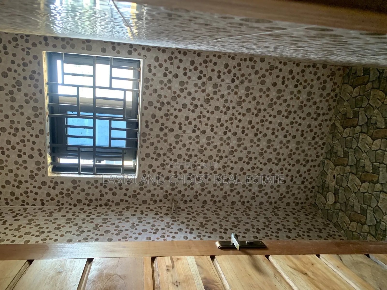 3bdrm House in Lasisi And Christ, Amasaman for rent