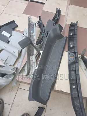 Toyota Voxy Inside Rubber Panels