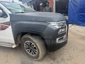 Mitsubishi L200 -2016 Upgrade to 2025 Available