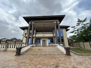 Furnished 5bdrm House in Agric Akyeremade, Kumasi Metropolitan for sale