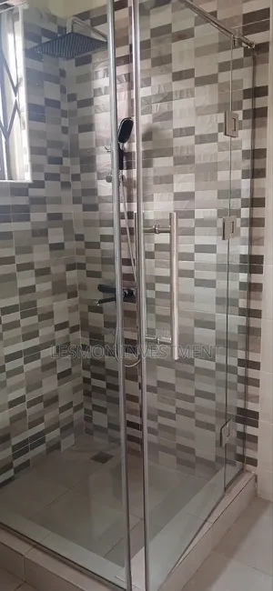 4bdrm Duplex in Lesmon Investments, Ability for rent